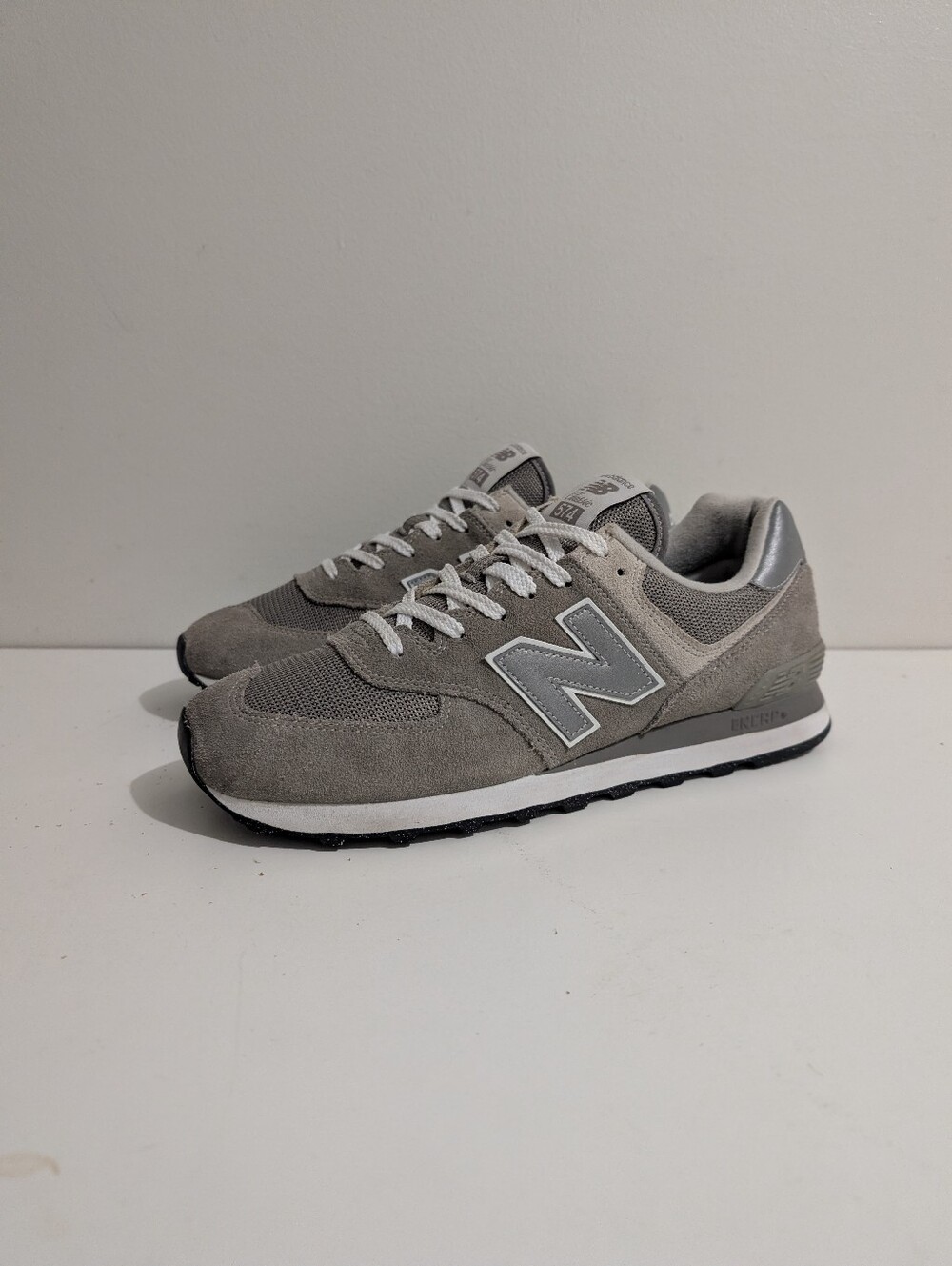 New Balance 574 Classic Grey Sneakers ML574EVG Men’s 10